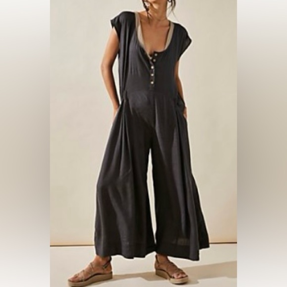 NWOT Free People Jet Set Life Jumpsuit Small